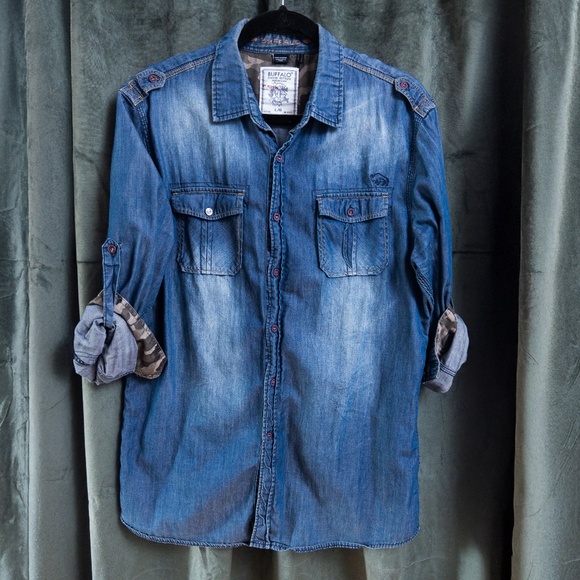 Buffalo David Button Denim Chambray Shirt Size L - Picture 1 of 4